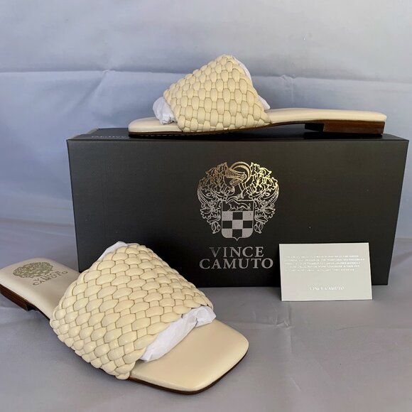 NWT Vince Camuto Leather Quilted Slide Sandals Creamy White- Arissa - Picture 2 of 6